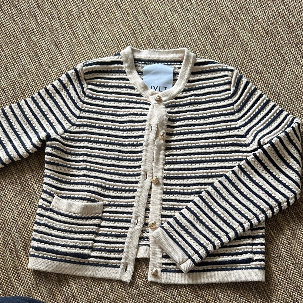 NVLT Knit Lady Jacket - Picture 9 of 9
